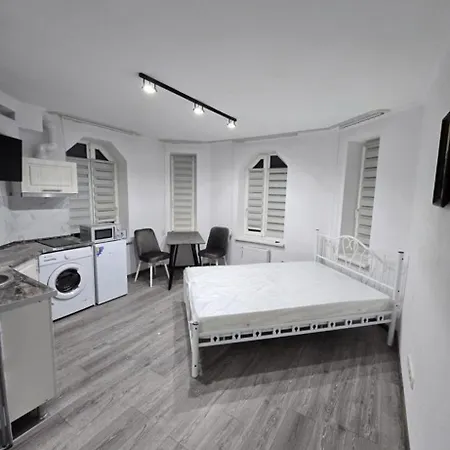 Smallhouse